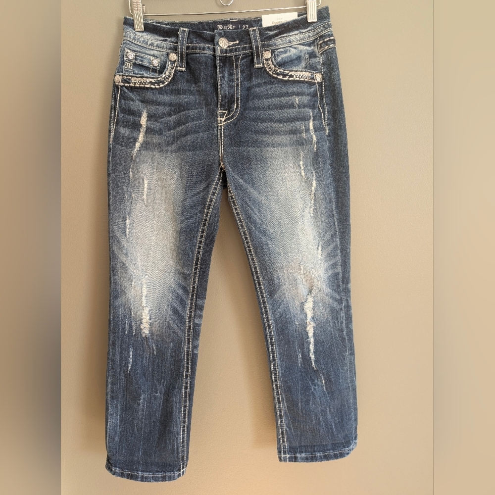 Miss Me Curvy Crop Jeans NWT Size 27